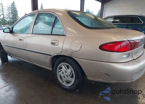 1998 Ford Escort Lx из США, поврежденный, VIN 1FAFP10P7WW294808